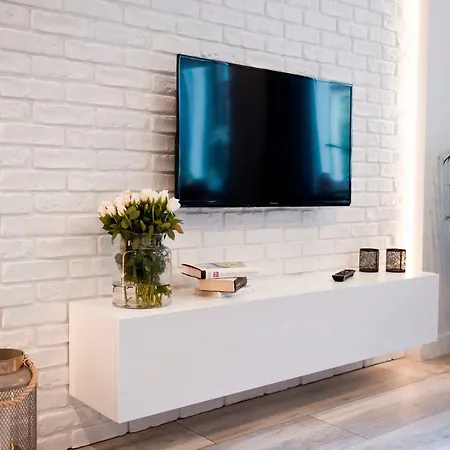 Next To The Old Town & Krasinski Garden وارسو