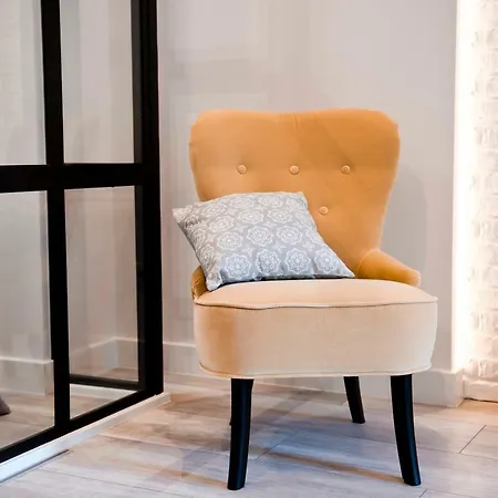 Next To The Old Town & Krasinski Garden Lägenhet