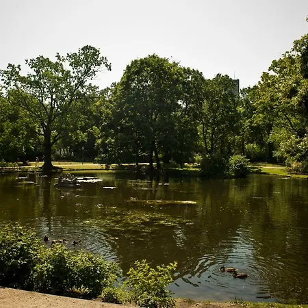 Next To The Old Town & Krasinski Garden ワルシャワ