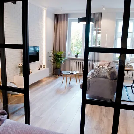 Next To The Old Town & Krasinski Garden Apartment
